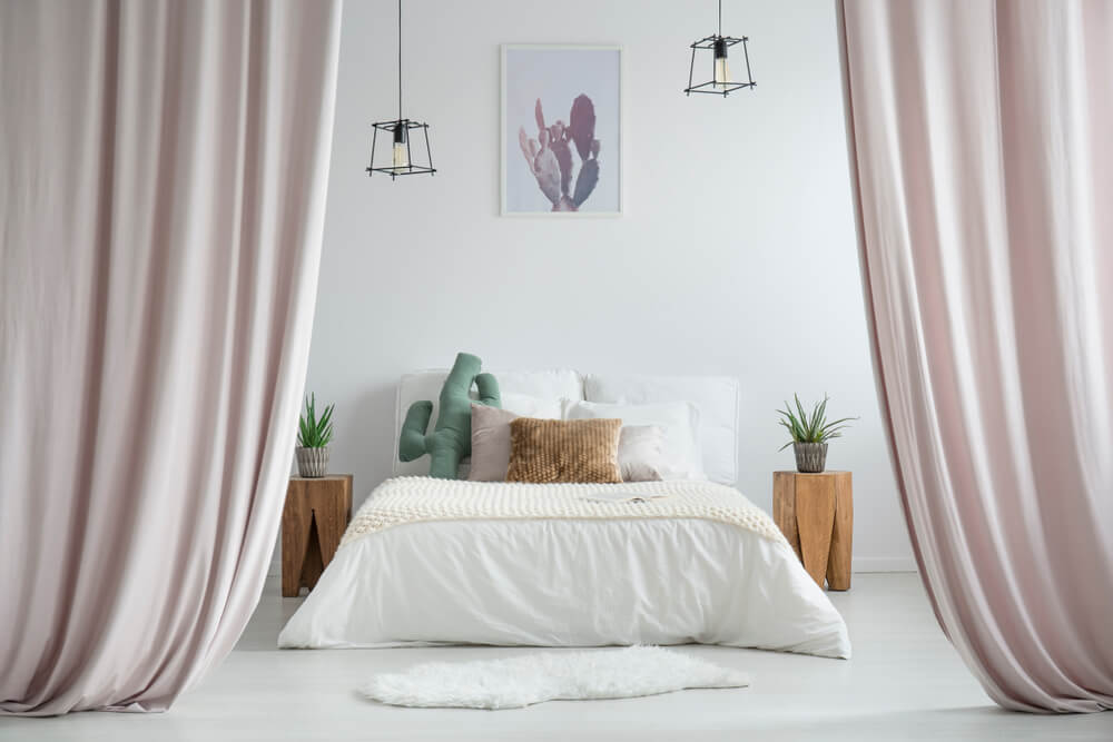 Bed with Curtain | The Mustcard